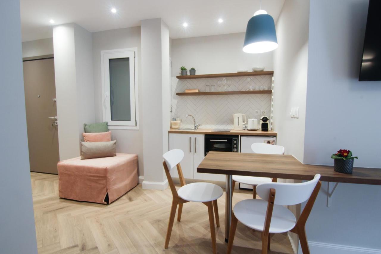 Patio Apartment Near Metro & Acropolis Atény Exteriér fotografie